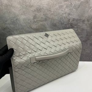 Клатч Bottega Veneta Andiamo