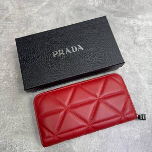 Кошелек Prada