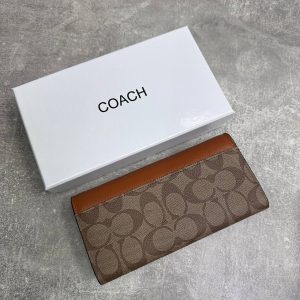 Кошелек Coach