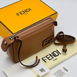 Сумка Fendi