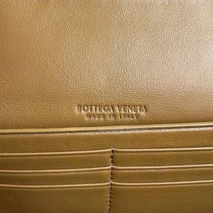 Клатч Bottega Veneta Andiamo