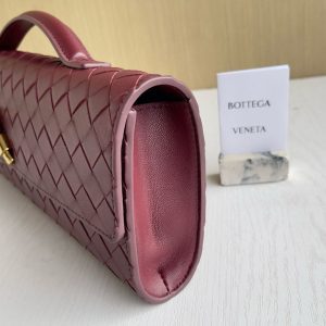 Клатч Bottega Veneta Andiamo