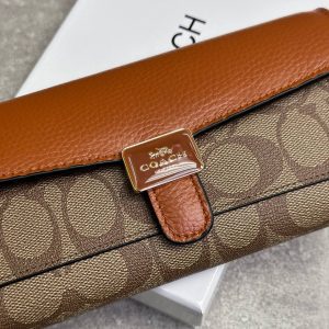 Кошелек Coach