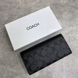 Кошелек Coach