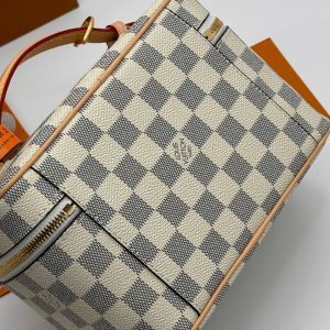 Косметичка Louis Vuitton