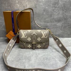 Сумка Louis Vuitton Diane