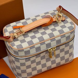 Косметичка Louis Vuitton