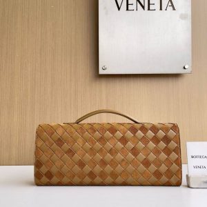 Клатч Bottega Veneta Andiamo