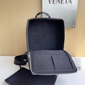 Рюкзак Bottega Veneta Intrecciato