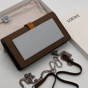 Клатч Loewe