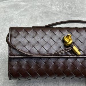 Клатч Bottega Veneta