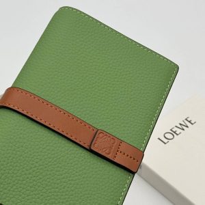 Клатч Loewe