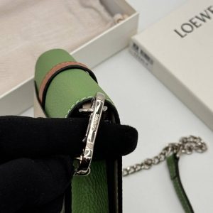 Клатч Loewe