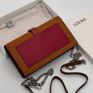 Клатч Loewe