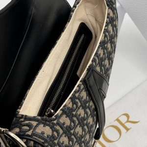 Сумка Dior Saddle