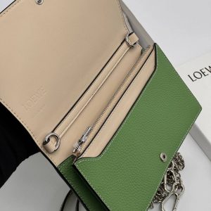 Клатч Loewe